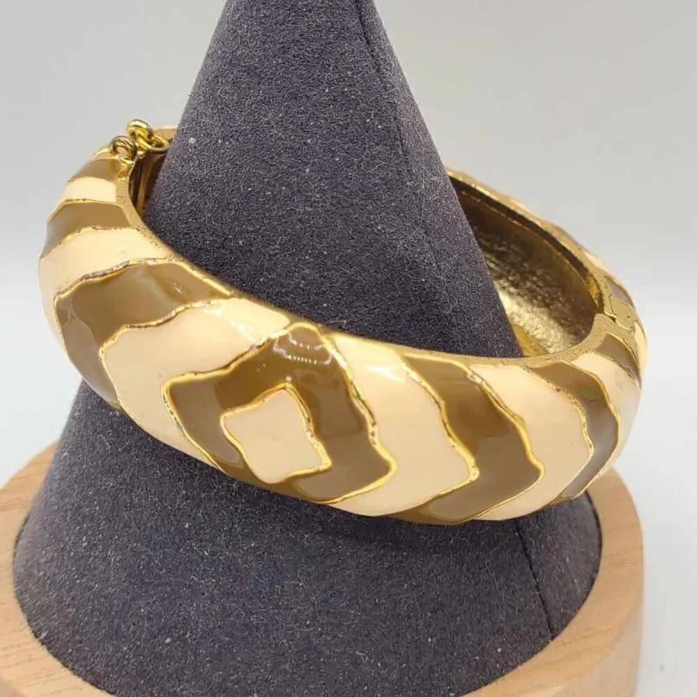 J Crew Hinged Gold Tone Enamel Tan and Brown Bangle